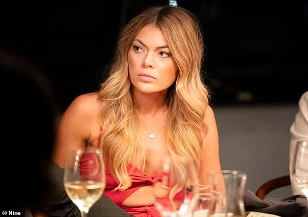 Просочившееся видео раскрыло причину, по которой звезды сериала Married At First Sight Жаки Берфут (на фото) и Клинт Райс были отстранены от телеинтервью.